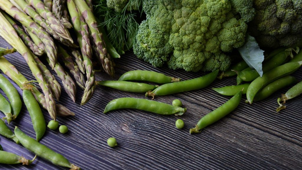 Os alimentos mais poderosos para manter seu fígado saudável