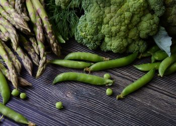 Verduras de folhas escuras: por que fazem bem para o coração?