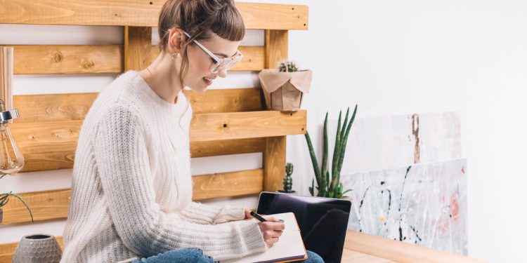 Caraguatatuba abre cursos gratuitos com foco em emprego e qualificação