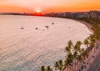 Um lugar no Brasil guarda um cenário digno do Caribe