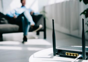 Wi-Fi e 5G estão mesmo ameaçando sua saúde ou é só mito