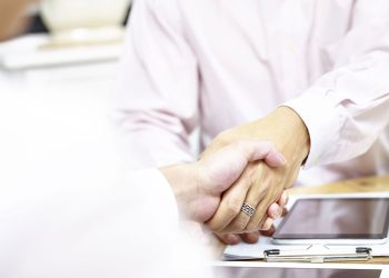 Razões pelas quais a gratidão transforma o atendimento ao cliente
