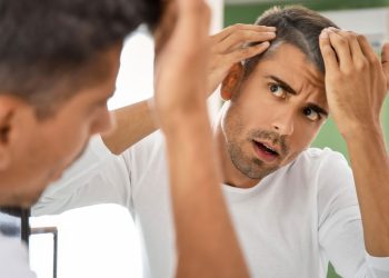 Por que o cabelo fica grisalho antes da idade?