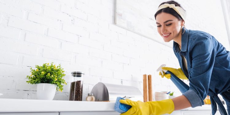 Tenha uma cozinha limpa e cheirosa e sem esforço com esse truque caseiro