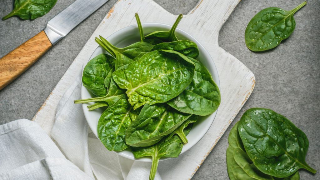 Os alimentos mais poderosos para combater a queda de cabelo