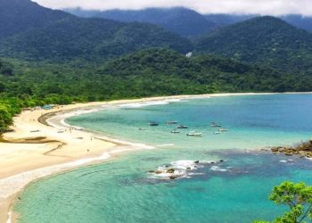 O lugar escondido no litoral paulista que encanta pela sua beleza paradisíaca