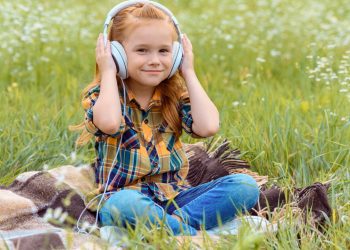 Repetir aquela música triste várias vezes pode ser exatamente o que o cérebro precisa para aliviar dor