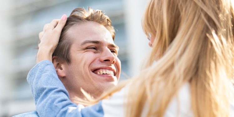 Romance e rotina podem andar juntos com pequenos gestos diários