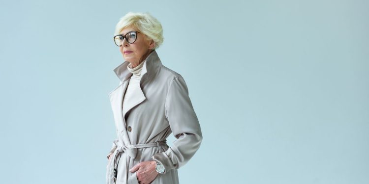 As roupas que mais envelhecem após os 50 e como evitar