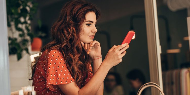 Melhores formas de liberar espaço no celular sem apagar fotos