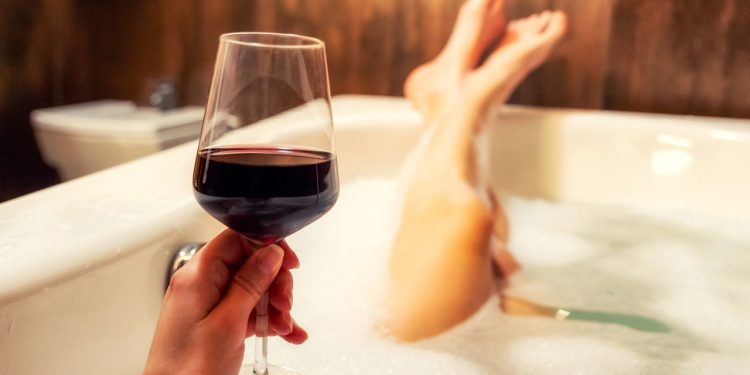 Três rituais baratos que ajudam a dormir melhor e relaxar de verdade