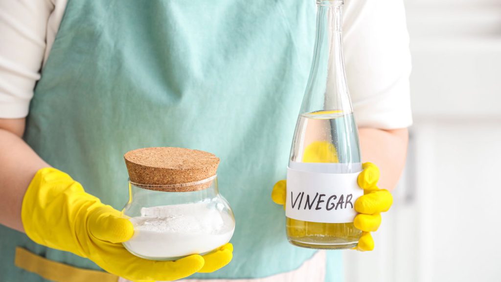 papel alumínio no vaso sanitário 