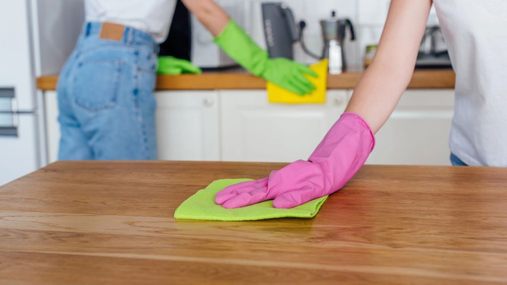 A mistura caseira que deixa qualquer cozinha brilhando
