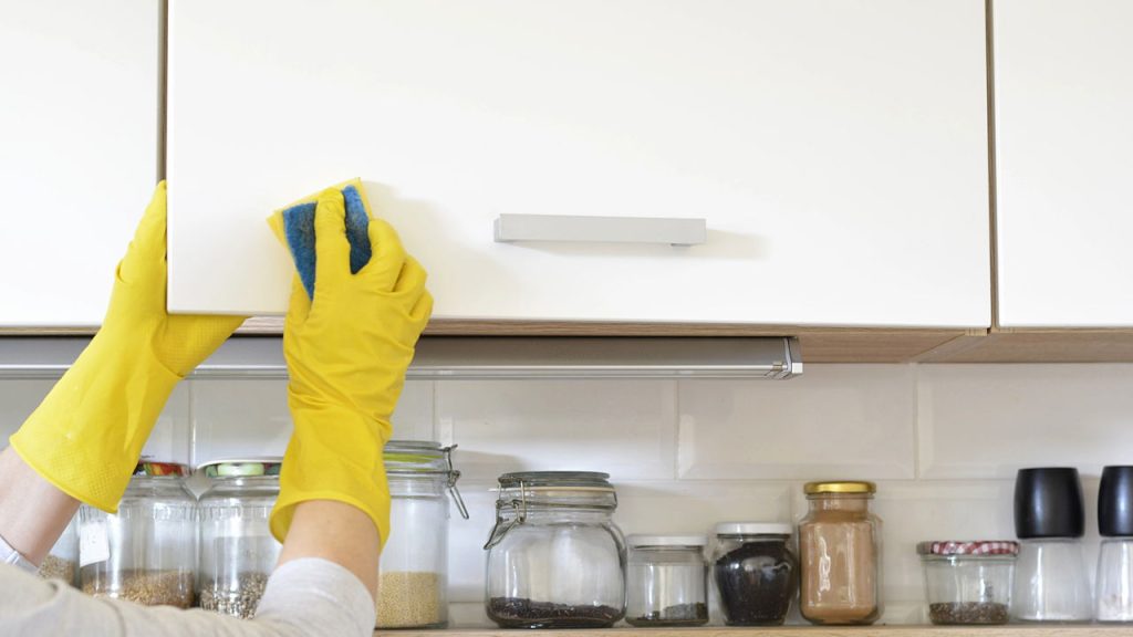 A mistura caseira que deixa qualquer cozinha brilhando