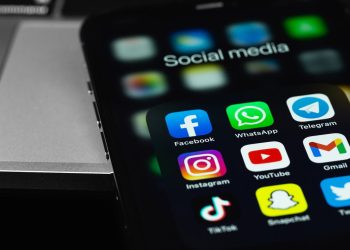 Ferramentas e limites que ajudam a diminuir a dependência digital