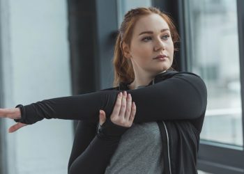 Exercício regular reduz estresse e ansiedade e melhora o humor sem precisar exagerar no treino