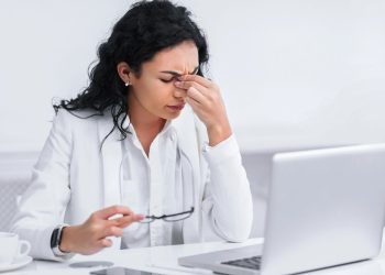 Olhos secos e visão cansada podem melhorar com este segredo