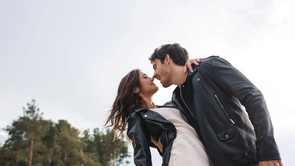 Os sinais que mostram quando o amor vira apego e ameaça o relacionamento