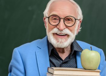 PROFBIO 2026 abre 584 vagas gratuitas para professores