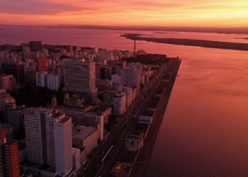 Essa cidade gaúcha é considerada uma das mais acolhedoras do Sul e encanta turistas com cafés charmosos e um pôr do sol inesquecível