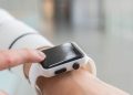 Por que cada vez mais pessoas estão apostando em pulseiras inteligentes?