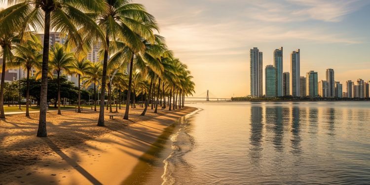 Essa cidade no litoral do Espírito Santo virou refúgio de quem busca contato com o mar, qualidade de vida e clima agradável o ano inteiro