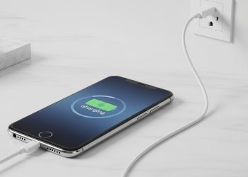 5 hábitos que estão matando a bateria do seu celular aos poucos