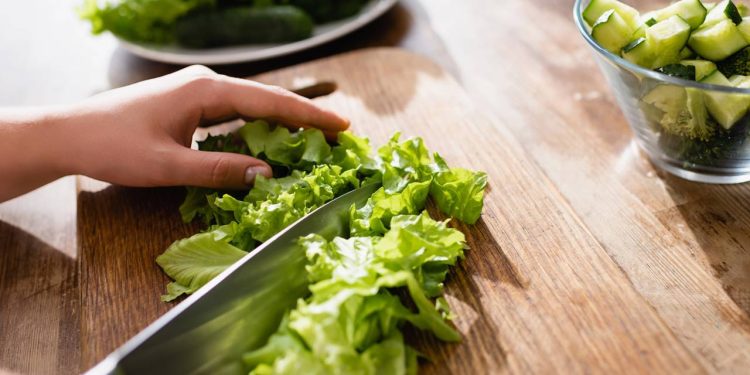 Dicas poderosas que transformam sua forma de guardar alface