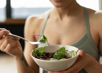O que comer depois do treino para recuperar energia e músculos, segundo a ciência?