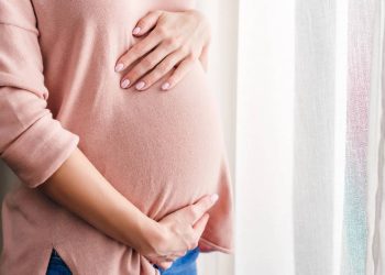 Bebês podem “entender” línguas estrangeiras ainda no útero segundo a ciência