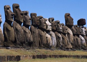 O mistério das estátuas da Ilha de Páscoa que “andam” ganha nova explicação científica