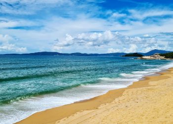 Essa cidade é conhecida como o paraíso catarinense entre Balneário e Florianópolis