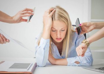 5 hábitos comuns que podem reduzir sua inteligência