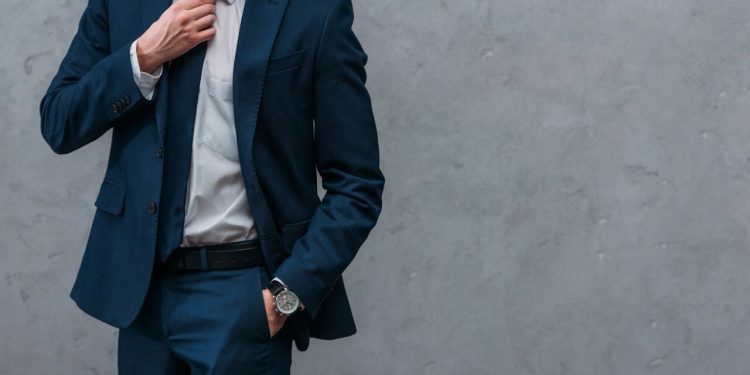 3 dicas de como lavar ternos em casa com segurança total