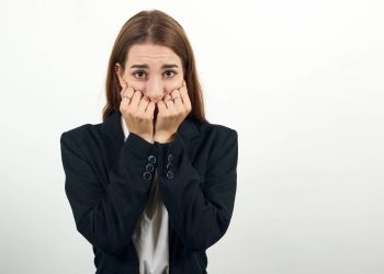Como superar a timidez e falar com segurança