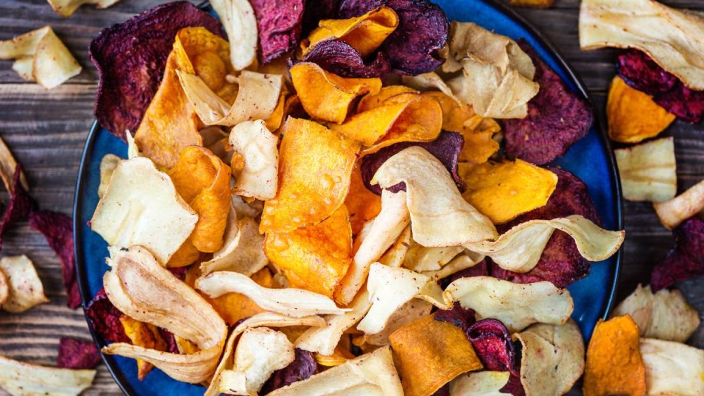 Faça seus próprios snacks com ingredientes colhidos do jardim e evite industrializados