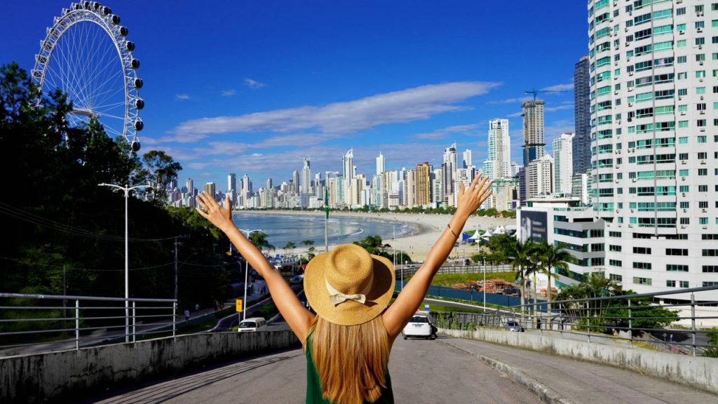 Essa cidade do litoral do Sul é o destino turístico mais desejado do Brasil