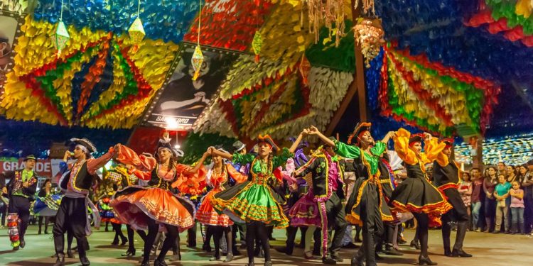 Conhecida pelo Maior São João do Mundo, essa cidade da Paraíba conquistou visitantes do Brasil e do exterior com qualidade de vida e um povo acolhedor
