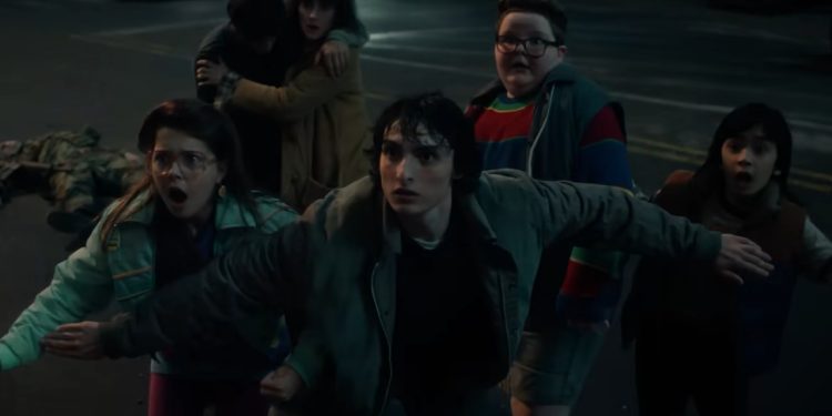 Entre o caos e a despedida, os personagens de Stranger Things enfrentam seus fantasmas