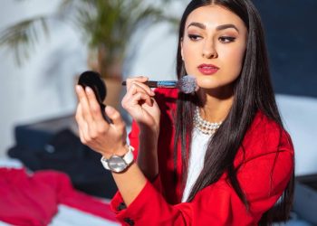 Os melhores produtos de beleza que fazem mais de uma função