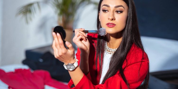 Os melhores produtos de beleza que fazem mais de uma função