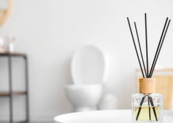 Banheiro com cheiro de spa usando apenas dois ingredientes