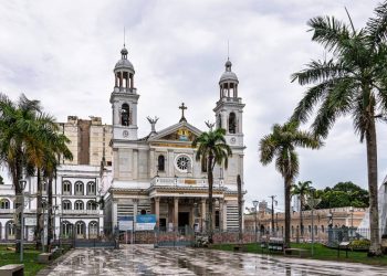 Essa cidade tem cultura, história e os mais belos cenários naturais que você