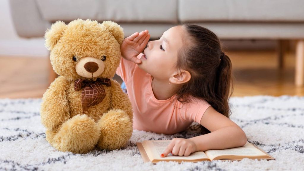 O que os amigos imaginários revelam sobre o universo emocional infantil