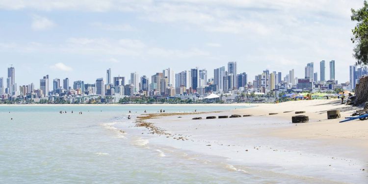 A cidade brasileira que une natureza, história e baixo custo de viagem
