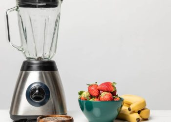 O truque simples que muda a limpeza do liquidificador