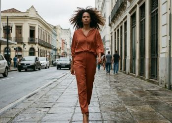 Essa combinação de roupas me deixou mais alta sem precisar de salto