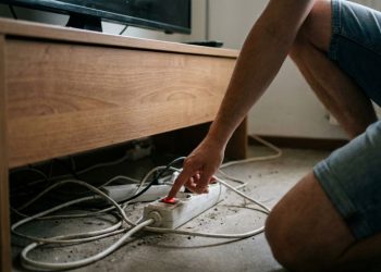 Guia mensal de economia doméstica sem sofrimento: organização, hábitos e pequenos upgrades que fazem diferença
