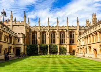 Oxford é mais antiga que o Império Asteca? Entenda por que essa comparação confunde tanta gente