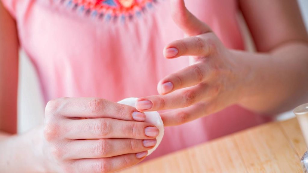 unhas quebradiças